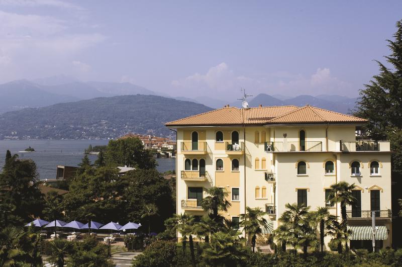 Hotel Flora Stresa Exteriér fotografie